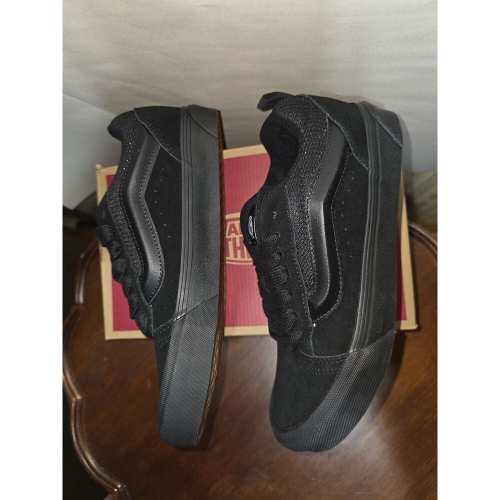Vans Knu Skool Black Black Skate Shoes Men's 8.5 Triple Black VN0009QCBKA NWOB